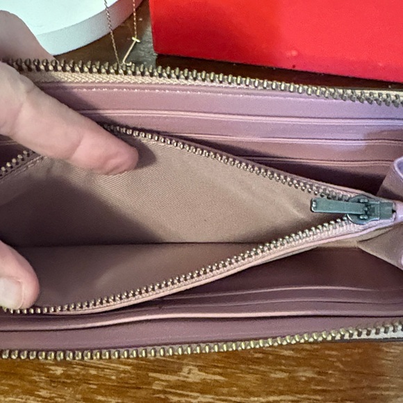 Coach 31588 Beachwood Western Heart Pattern Wallet - Picture 7 of 7